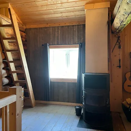 Feriehus Laven Pa Selsvoll *